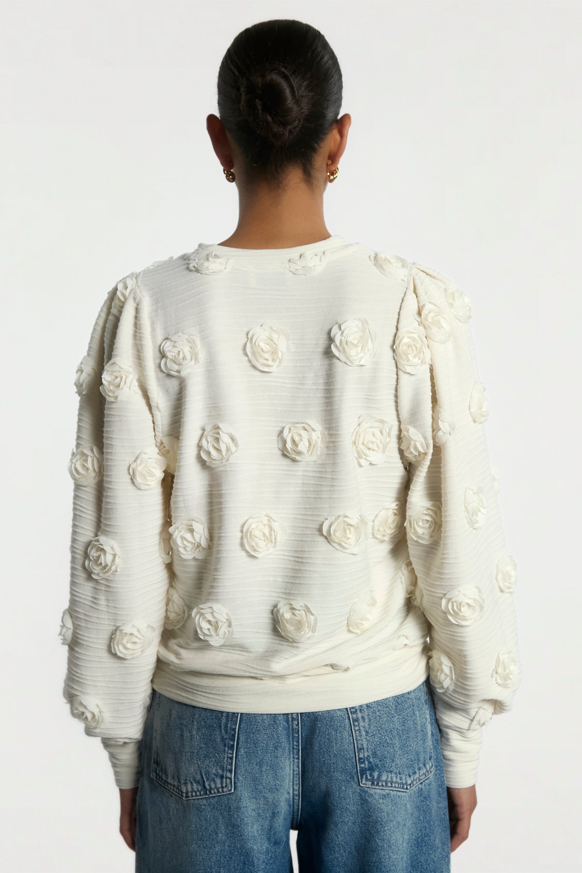 Isha top cream