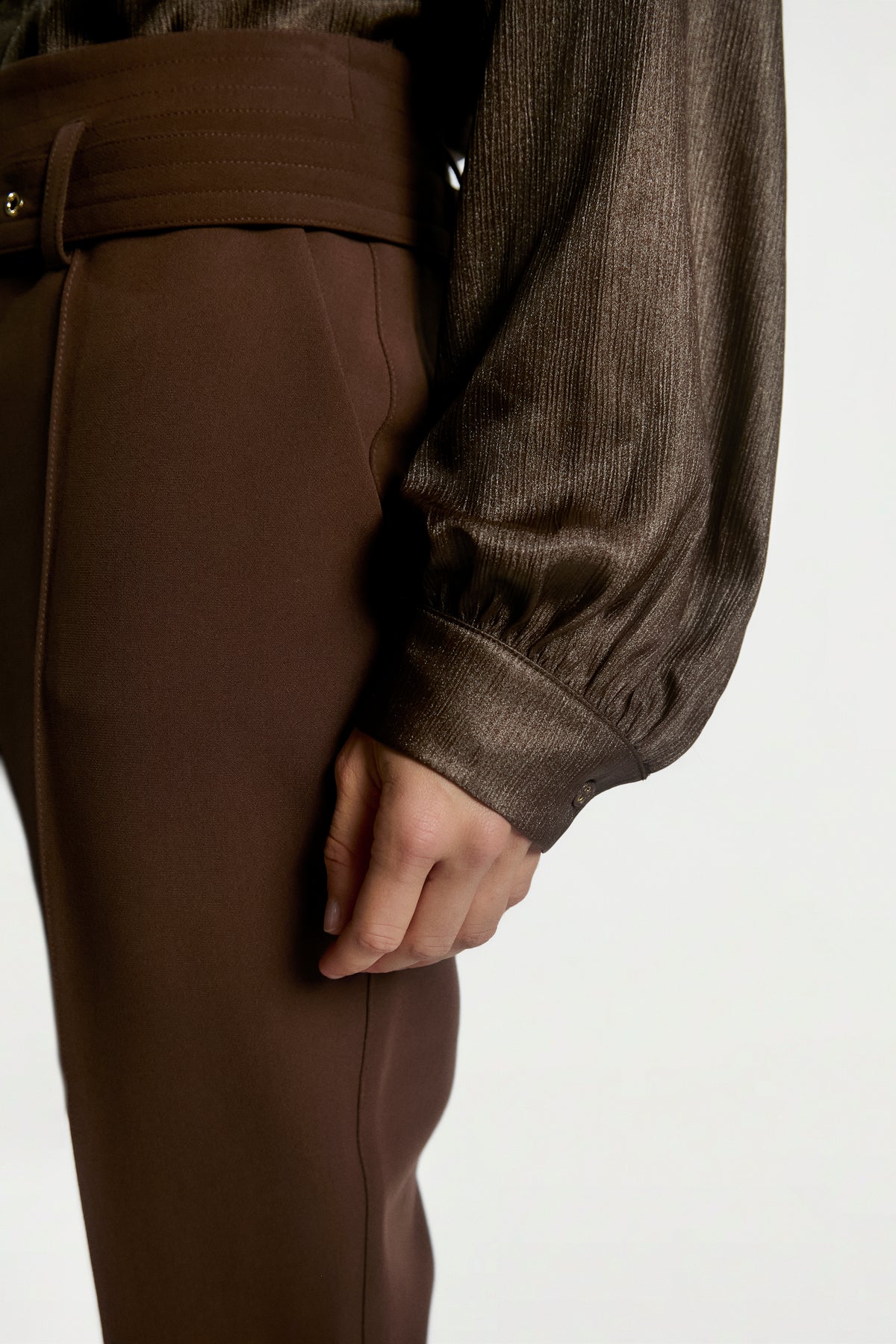 Liv blouse dark brown