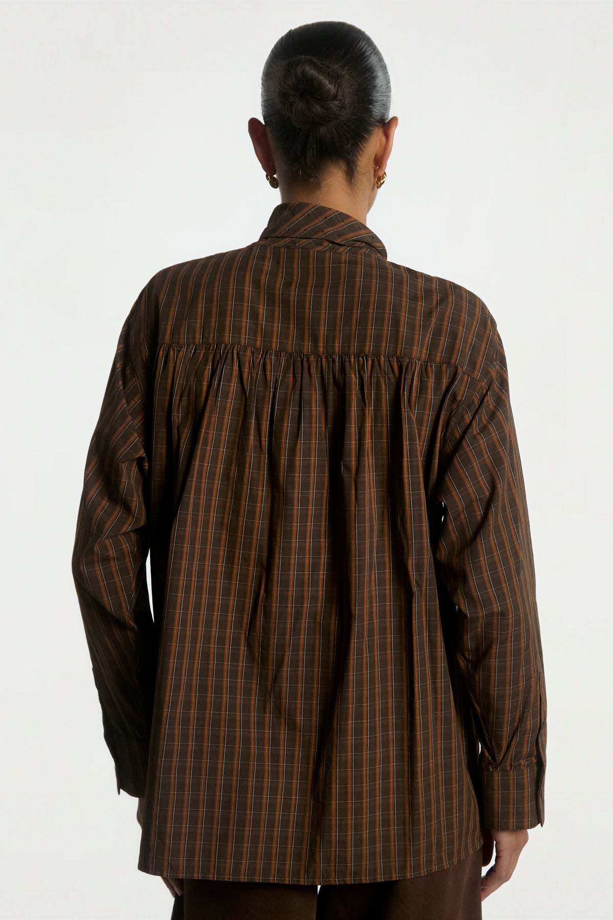 Janesse blouse donker bruin