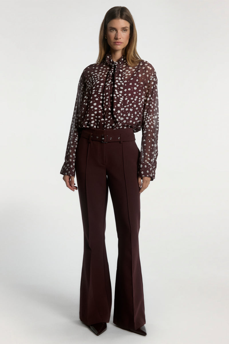 Glenn Burgundy Pants