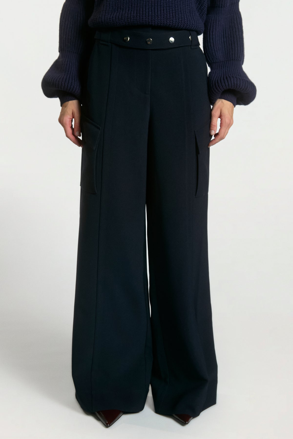 Elvar dark blue trousers