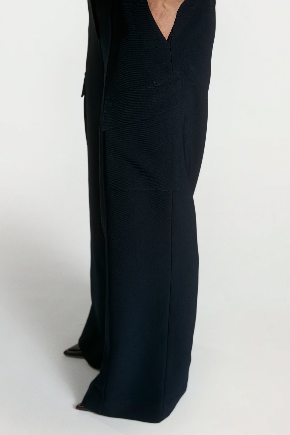 Elvar dark blue trousers