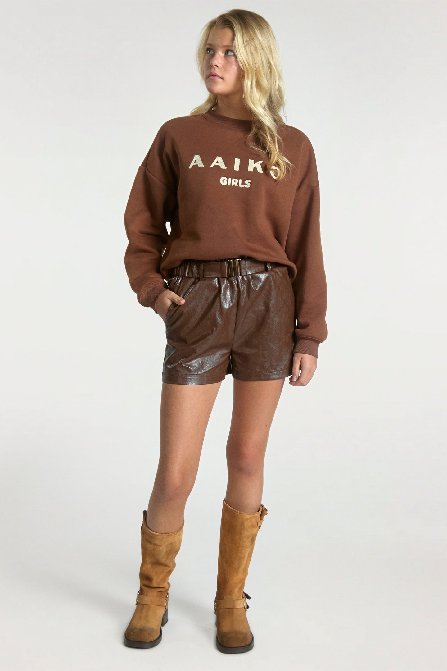 Zena sweater fudge