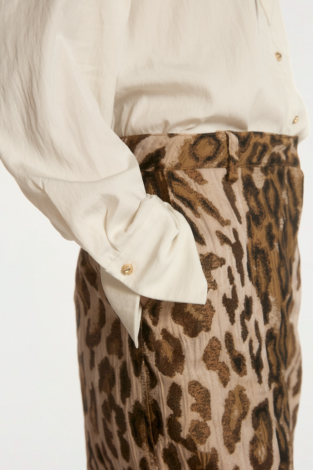Jet animal trousers