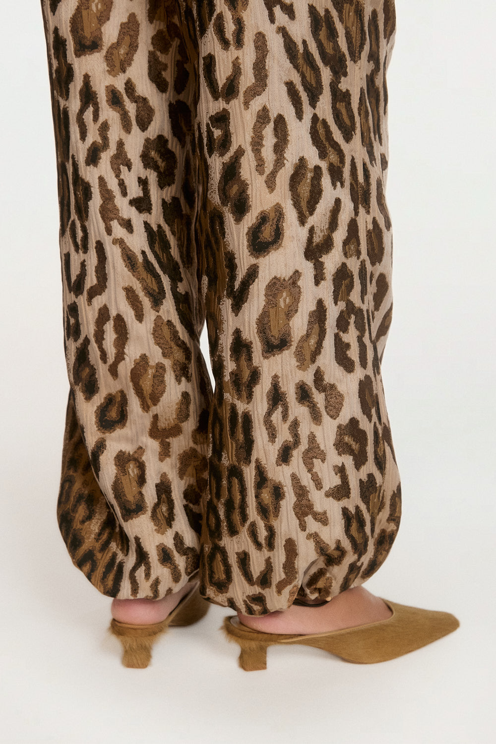 Jet animal trousers