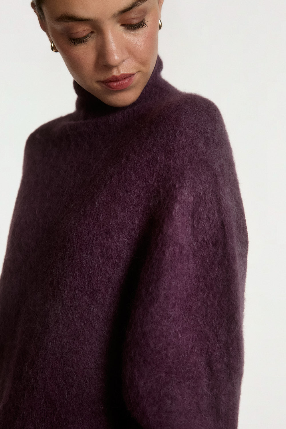 Channa sweater plum