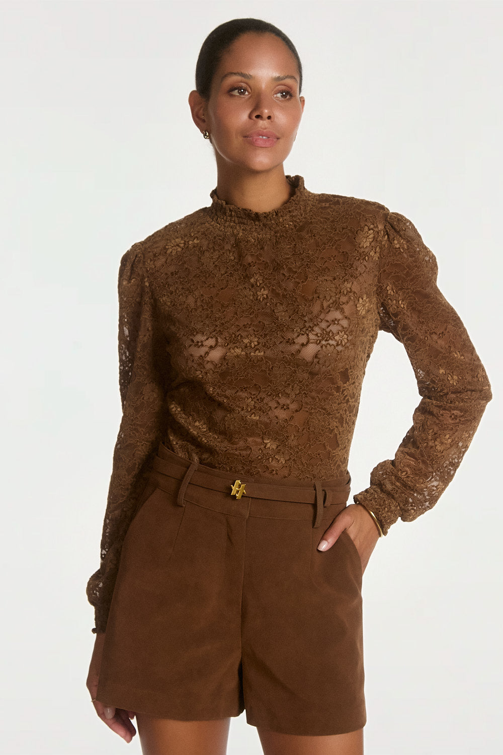 Lisa shorts brown