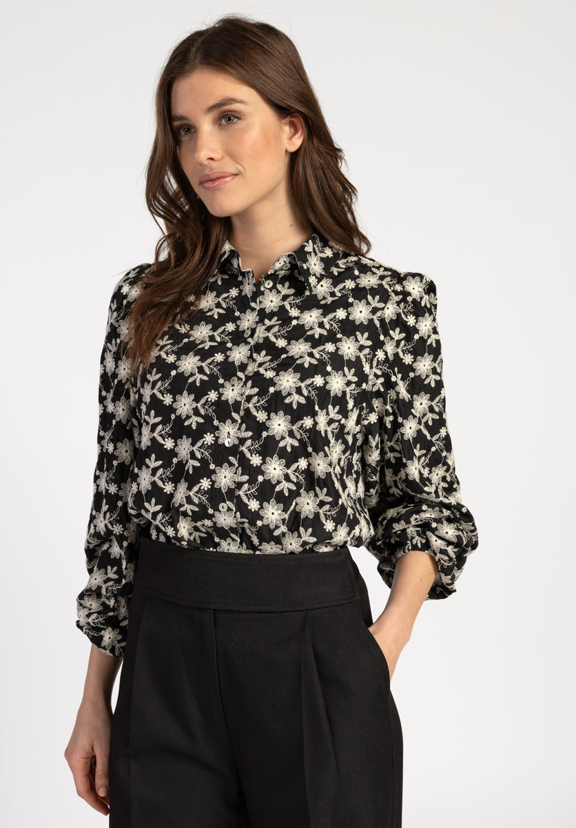 Lien Blouse Black – AAIKO